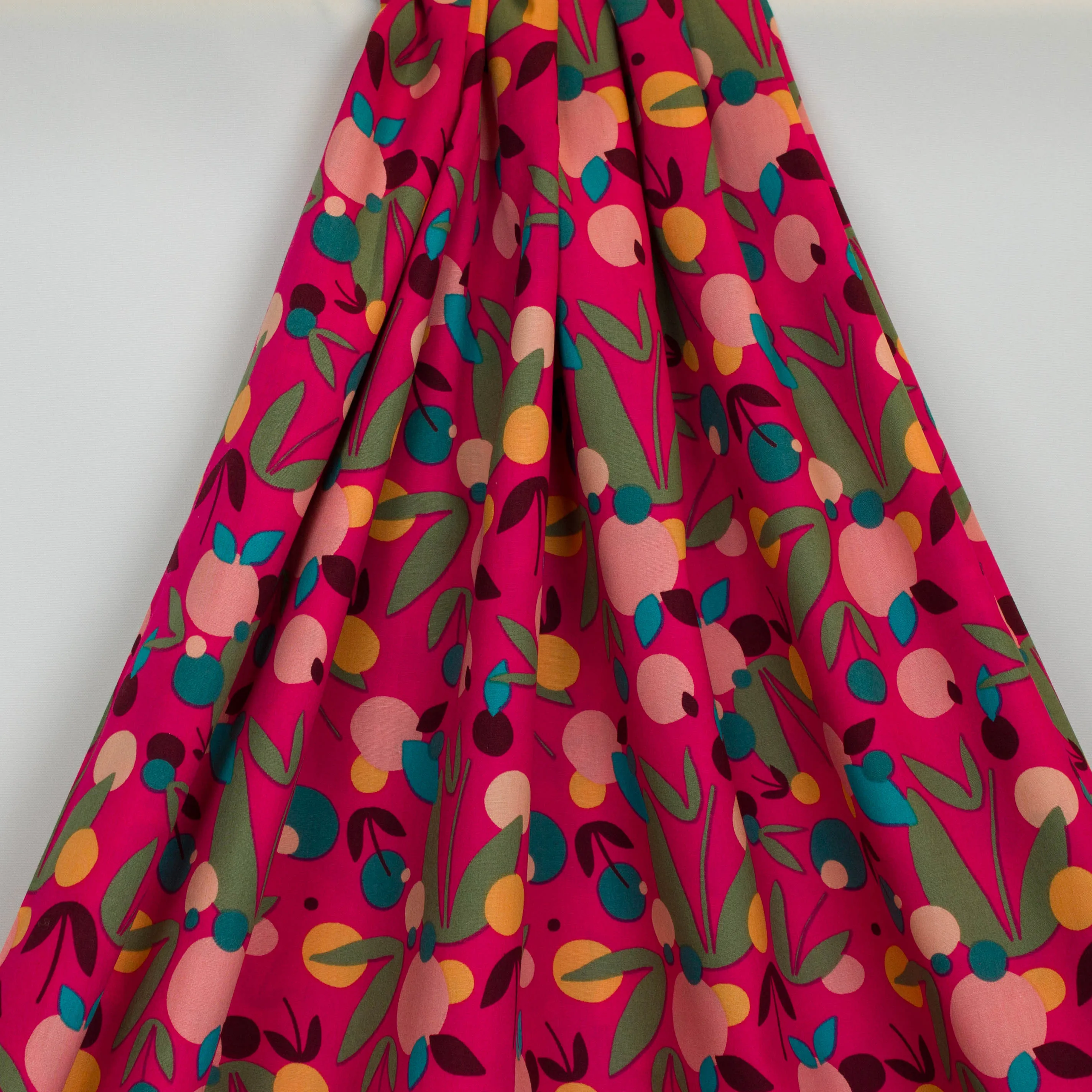 Roze poplin katoen met bloemen - katia